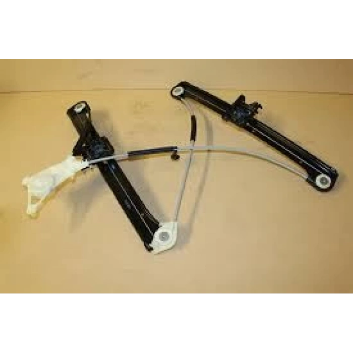 Cam Krıkosu Ön Sag Motorsuz Vw A3 Bm 13- (Oem No: 8V4837462)