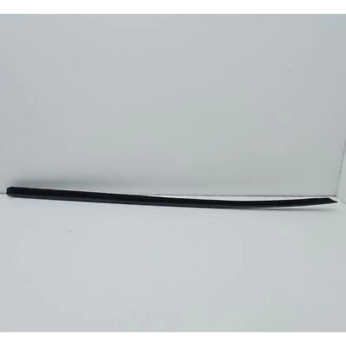 Cam Kenar Çıtası A3 13-20 Sol Sedan (Oem No: 8V5854327A9B9)