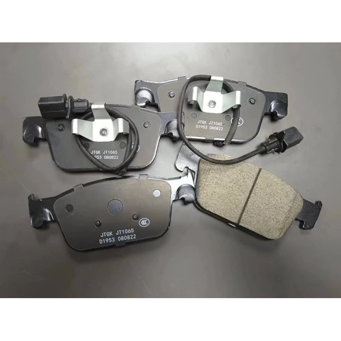 Fren Balata A4 / A5 15Sonrası / S90 Iı 16Sonrası Fişli Ön (Oem No: 8W0698151K)