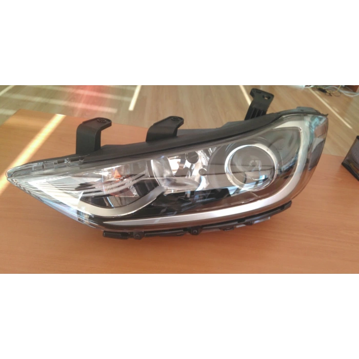 Far Elantra 2016-2017 Elektrikli Motorlu Led Siz Sol Oem No: Hd01-77001-Zem-L