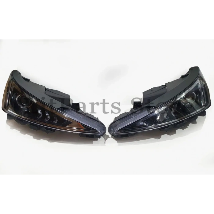 Far Elantra 19-21 Ledli Elektrikli Sağ (Oem No: 92102-F2600)