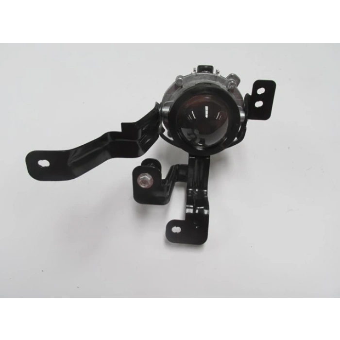 Hyundaı Elantra- 16/18; Sis Lambası Sol Ledsiz (Mercekli) (Hb4) (Famella) (Oem No: 92201-F2000)