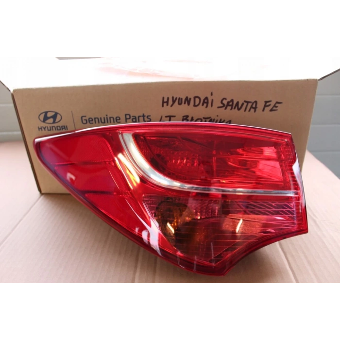 Stop Lambası Dıs Sol P21/5W/P21W Kore Santa Fe Benzın-Dızel 2013- (Oem No: 924012W035)