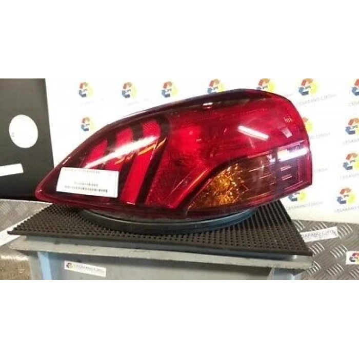 Stop Lambası Tucson 18-20 Dış Sol (Oem No: 92401-D7500)