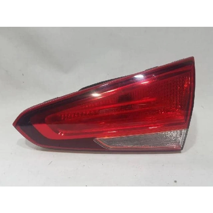 Stop Lambası Cerato 15-18 Ledsiz Çift Duylu İç Sağ (Oem No: 92404-A7600)