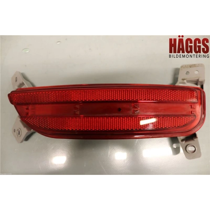 Reflektör Tampon Ceed 16-18 Arka Sağ (Oem No: 92406-A2010)