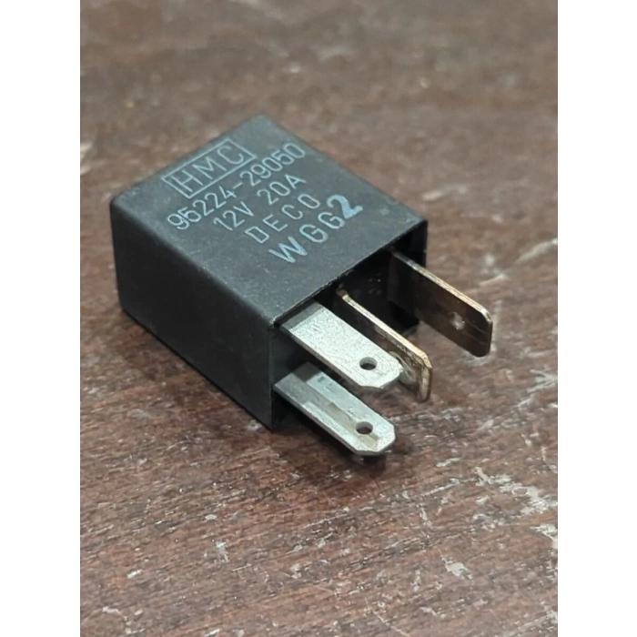 Röle Güç Accent/Ela/Son/Getz/Santa Fe (Oem No: 95224-29050)