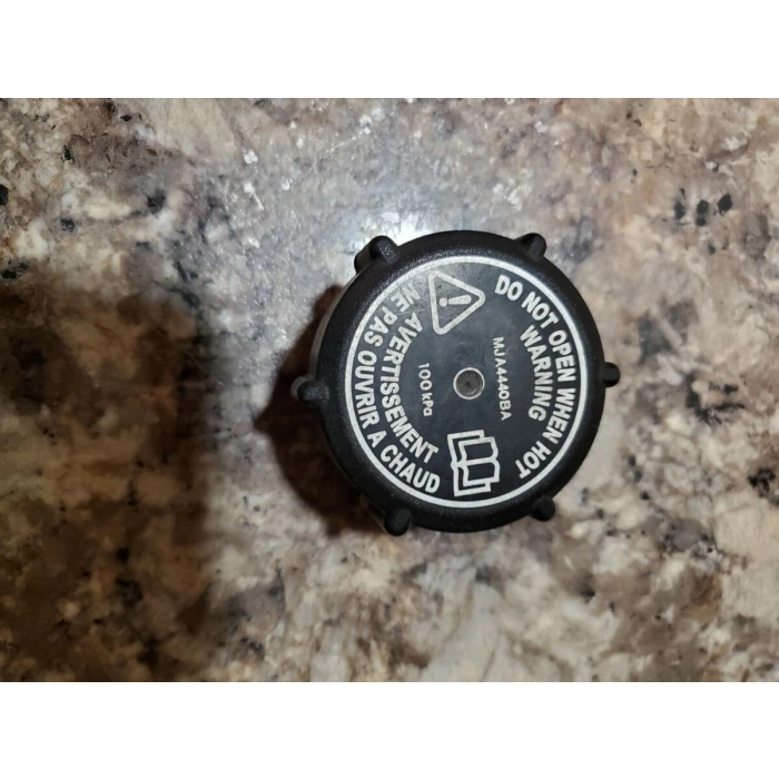 Radyatör Yedek Su Depo Kapagı Ford Focus/Transıt Turbo/V184/Mondeo Bm 95- (Oem No: 95Vb 8100 Ae)