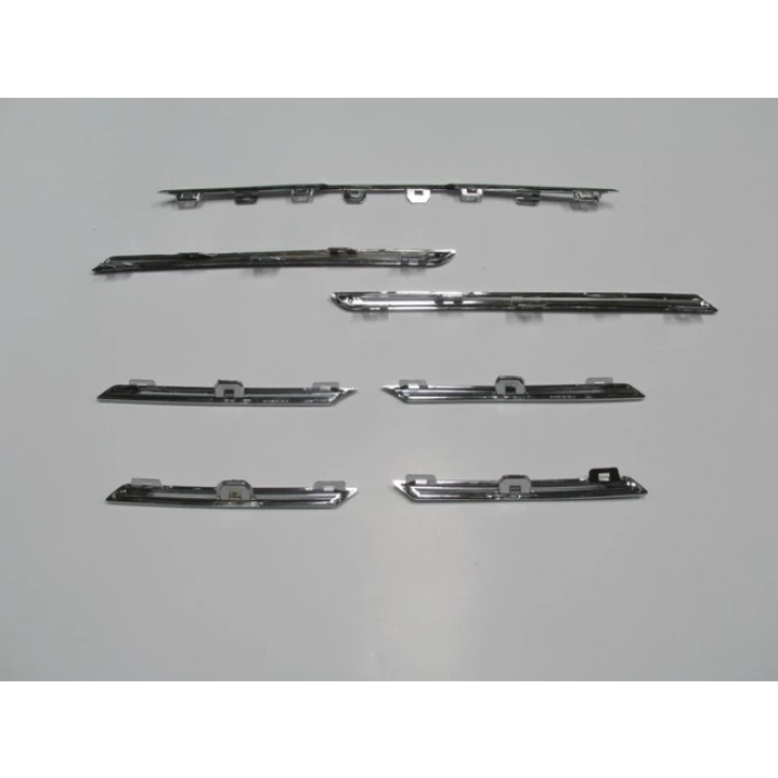 Renault Megane- 4- Sd- 21/24; Ön Panjur Üst Çıtası Nikelajlı Set (7 Parça) (Oem No: 960103748R)