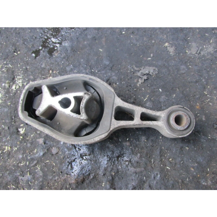 Motor Takozu Alt Sol 2008 / 208 / 308 Iı / C3 Iı / C4 / Cactus / Ds3 Eb2 1.2 (Oem No: 9688824180)