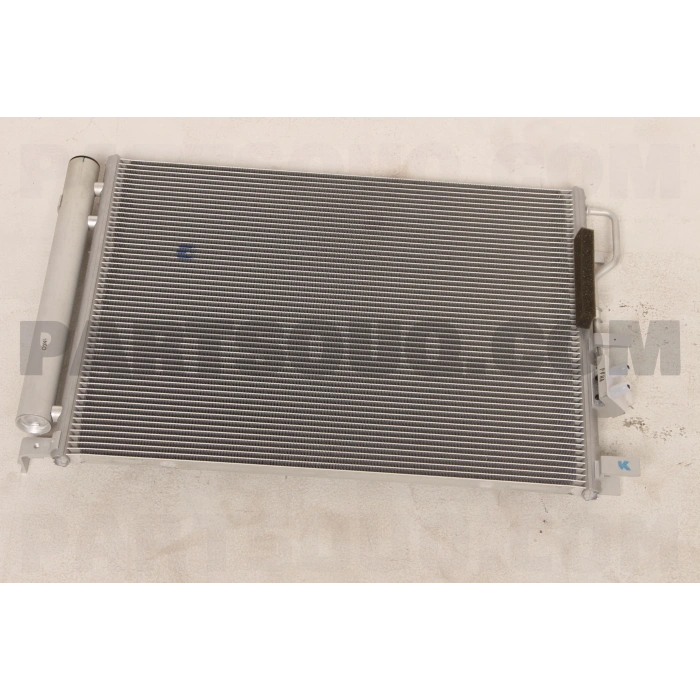 Radyatör Klima Tucson 1.6 Crdı 15Sonrası / Sportage 1.6 Crdı 15Sonrası (Oem No: 97606D7000)