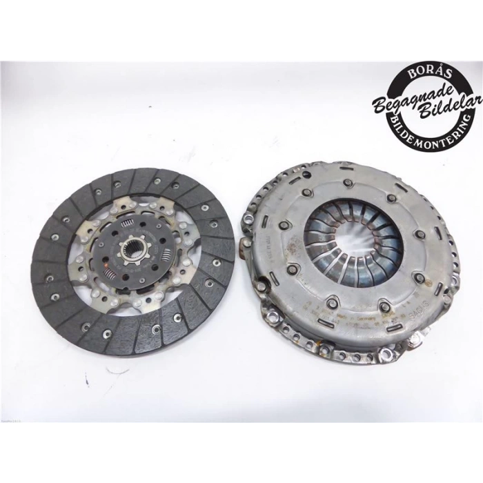 Debriyaj Seti 308 / 3008 / 5008 / C4 / C5Iıı13Sonrası  Ep6Cdt 1.2 Eb2Adts-Eb2Dts Rulmanlı (Oem No: 9811460880)