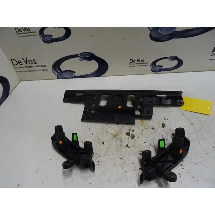 Arka Tampon Ic Plastık C3 Psa C3 (B618) B.M 2016- (Oem No: 9813245980)