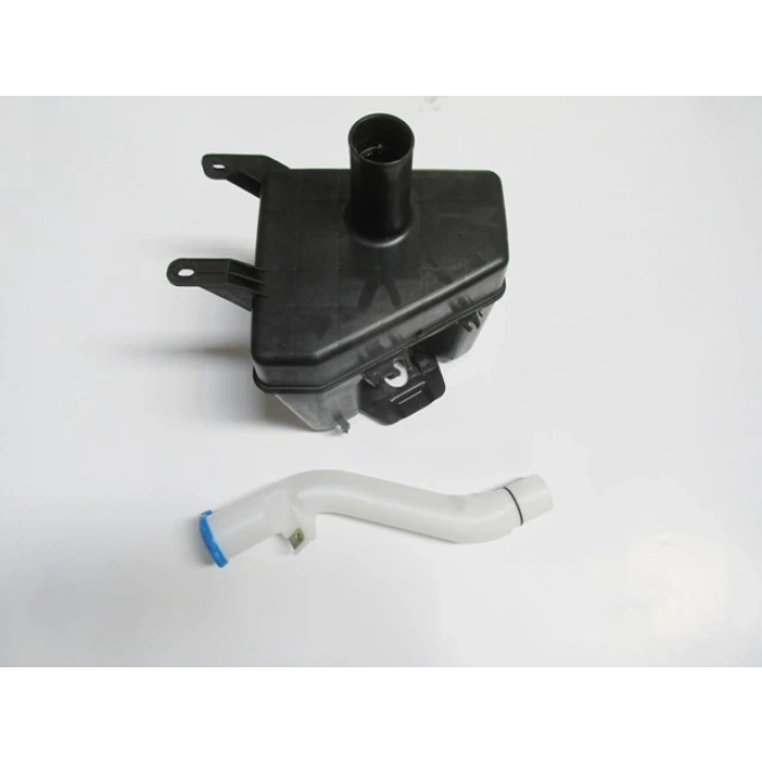 2005-2008 Kıa Sportage Ön Cam Su Bidonu/Deposu Motorsuz (Borusu İle Birlikte) (Bfn) (Oem No:986101F100)