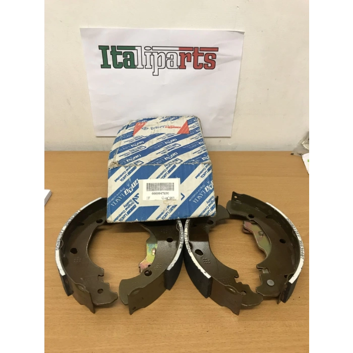 Fren Balata Brava  98-02 / Bravo 98-02 / Marea 98-02 Levyeli Pabuç Arka (Oem No: 9947690)