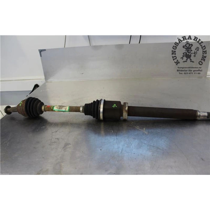 Aks Komple Ön Sağ Uzun (75Ps/90Ps/110 Ps) Ford Connect Bm 02-13 (Oem No: 9T16 3B436 Aa)