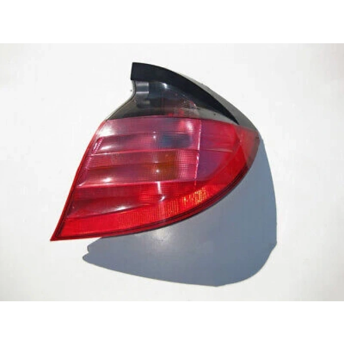 Stop Lambası Sag Mercedes W203 Sportcoupe Bm 02-07 (Oem No: A2038200664)