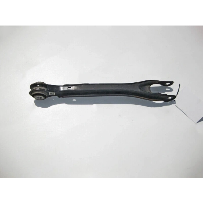 Denge Kolu Arka Mercedes W204-207-212-218 2007- (Oem No: A2053506303)