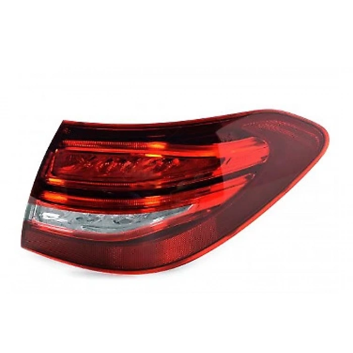 Stop Lambası Sağ Led`Lı Mercedes C Serısı 205 Bm 2015-2018 (Oem No: A2059065200)