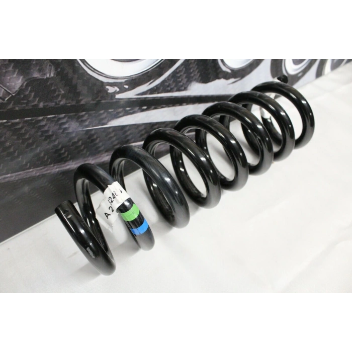 Helezon Yayı Arka Mercedes W211 Bm 02-09 (Oem No: A2113240604)