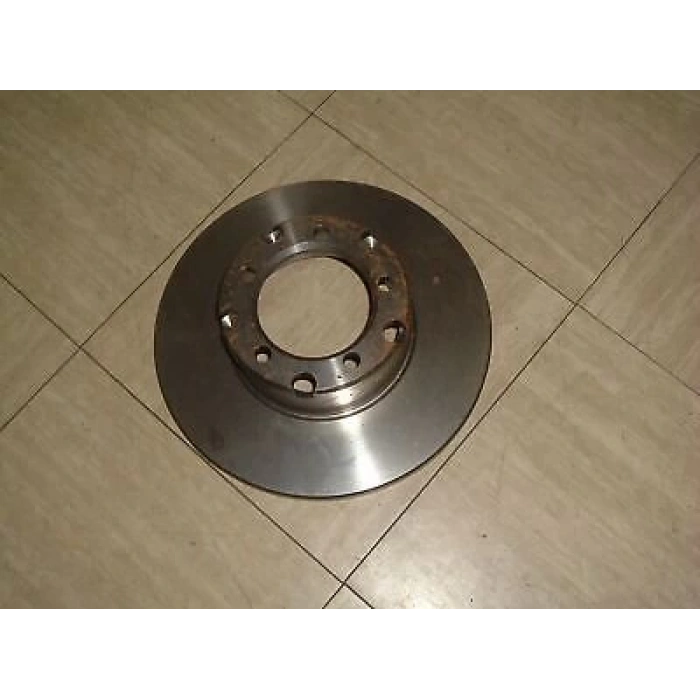 Fren Diski Ön Mercedes Mb.207,208,209,210,307,308D Om.601,602,616 88-94 (Oem No: A6014200272)