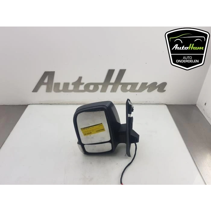 Mercedes Sprınter W910 Elektrikli Katlanır Ayna Sinyalli 9 Pin Kısa Kol 2018-Den İtibaren; Sol A9108101100 (Oem No: A9108101100)