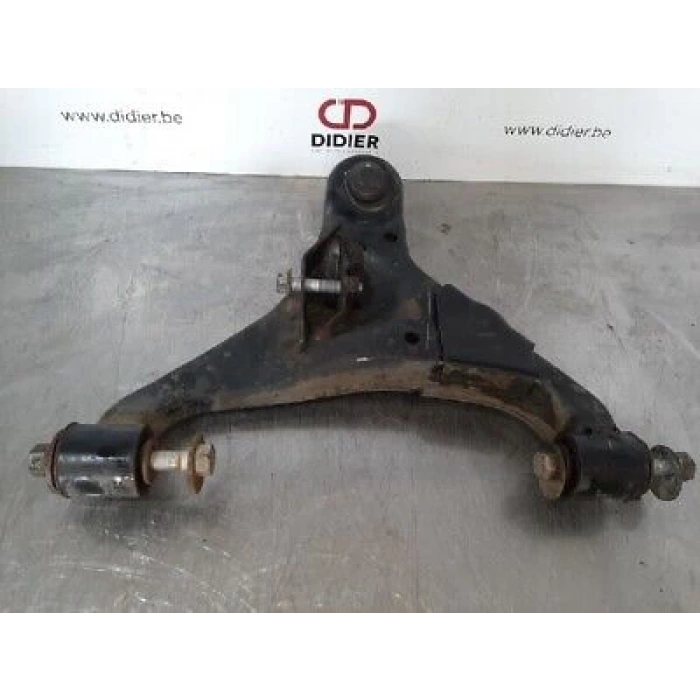 Salıncak Ranger 11Sonrası / Bt-50 11Sonrası Ön Alt Sağ Rotilli (Oem No: Ab313078Ag)