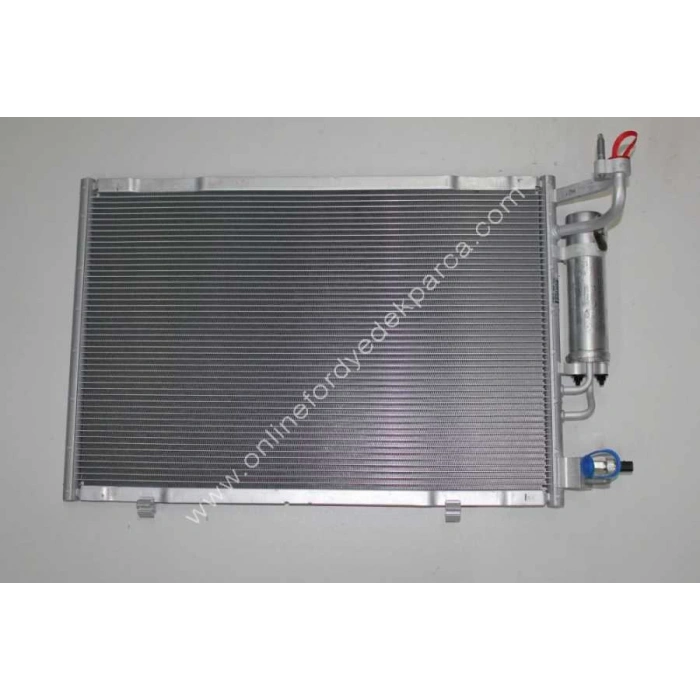 Klima  Radyatörü 1,4 Tdcı 70 Ps Ford Fıesta 1,25-1,4-1,6 Benz/1,4 Tdcı 08- (Oem No: Ap31 19710 Bb)