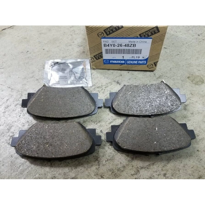 Fren Balatası Arka . Japon Mazda 3 (Bm, Bn) 1.5:1.5 D 14-18 (Oem No: B4Y0-26-48Zb)