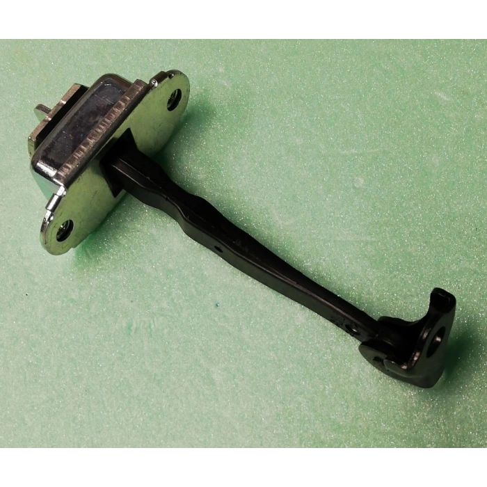 Gergi Kapı Qashqai 07-14 Ön Sol None (Oem No: Bas0000000590)