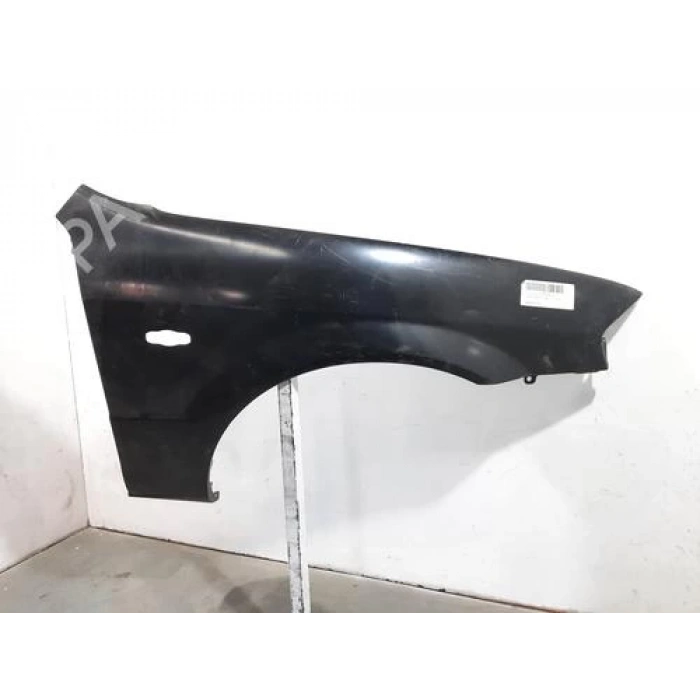 Çamurluk 323  99-01 Famılıa Ön Sağ (Oem No: Bj3K-52-111A)