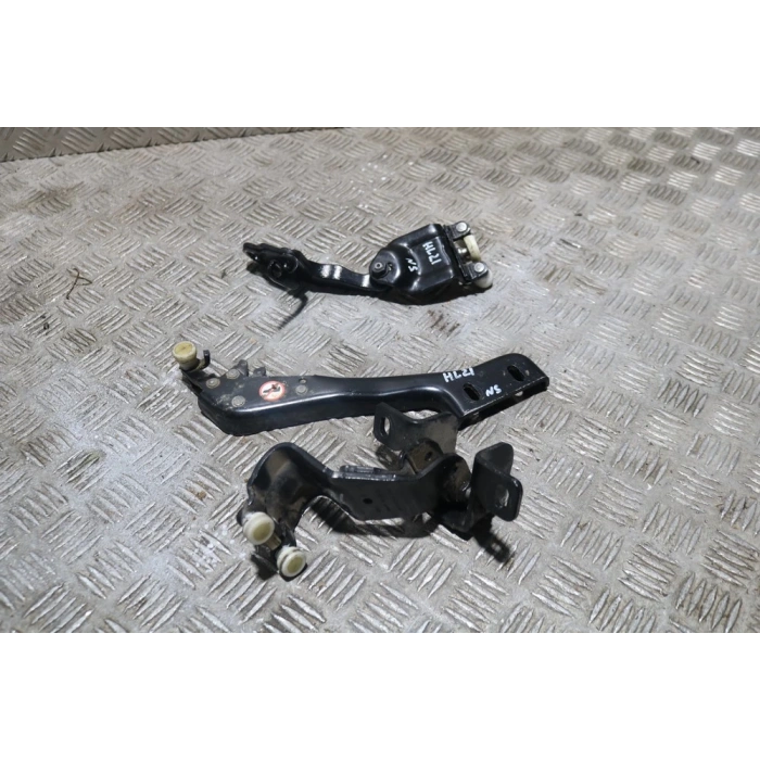 Sürgülü Kapı Alt Makara Sol Ford Transıt V364 Bm 14- (Oem No: Bk21 V25001 Ak)