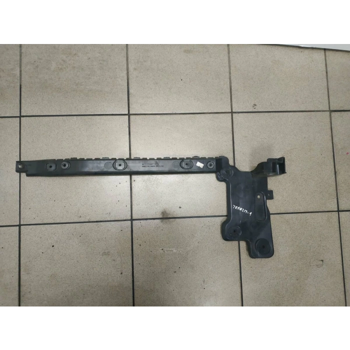 Tampon Braketi Arka Sağ Ford Transıt V-363 Bm 14- (Oem No: Bk31 17A881 Ae)