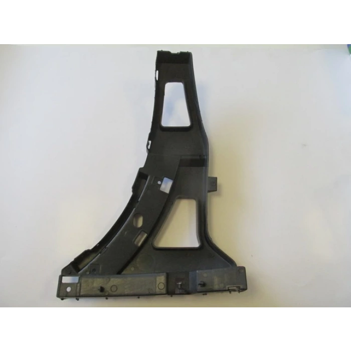 Ford Transit 2014-2019 V363- Ön Tampon İç Bağlantı Braketi Sağ (Tek Tırnak) (Oem No: Bk31 17D958 Ad)