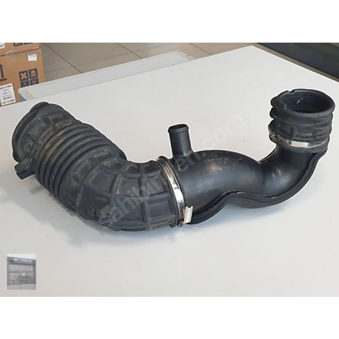 Hava Fıltre Hortumu Küçük Parça Ford Transıt V-363 2.2 Rwd 14- (Oem No: Bk31 9C623 Be*)