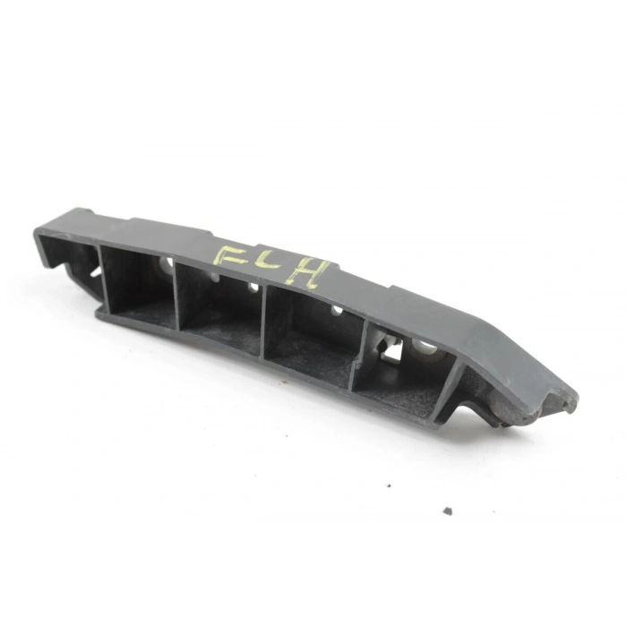 Ford Focus 2012  Tampon Bağlantı Braketi Ön Sol  (Oem No:Bm5117D959Ae)