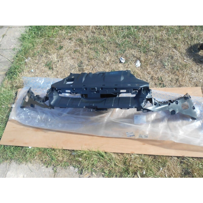 Tampon İç  Takvıyesı Ön Bm51 17E778 Ba Ford Focus Bm 11- (Oem No: Bm51 17E778 Ba)