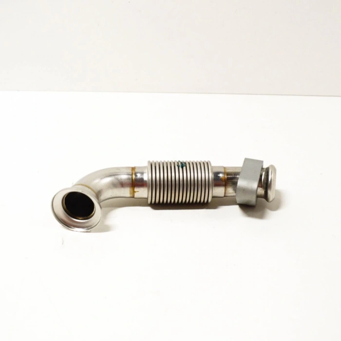 Egr Borusu Bmw E46-E60-E61 M47M-M57 03-10 (Oem No: Bmw 11712249934)