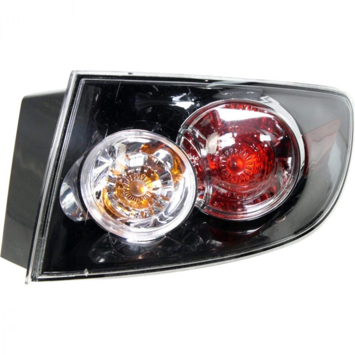 Stop Lambası Dıs Sag Sıyah Japon Mazda 3 (Bk) Benzin 06-08 (Oem No: Br5H-51-150C)