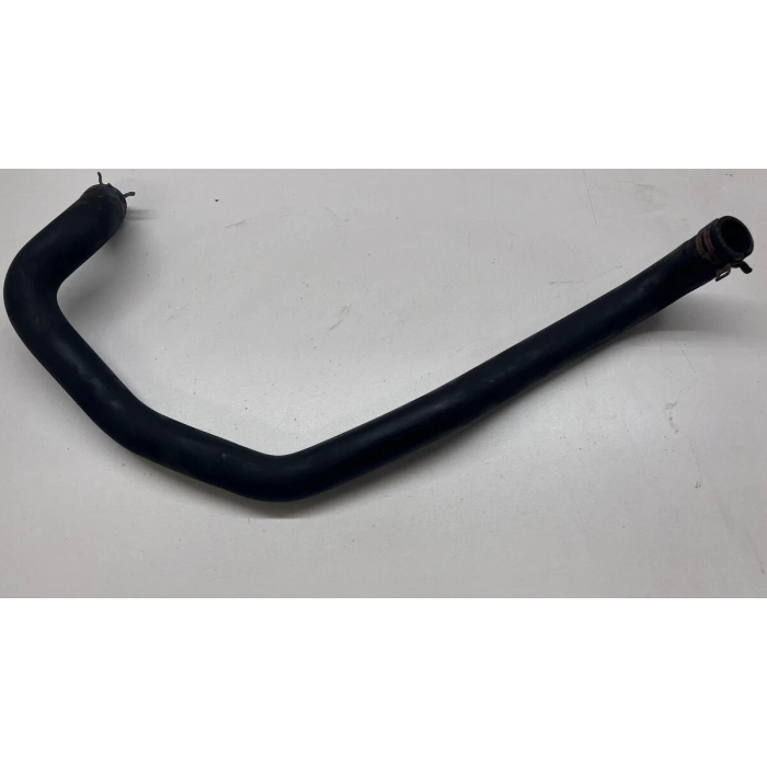 Radyatör Hortumu Alt Ford Fıesta 1.0 Ecoboost 13- (Oem No: C1B1 8B273 Ae)