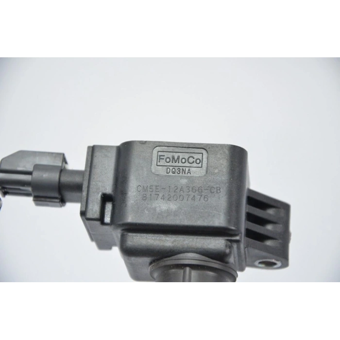 Atesleme Bobını Cm5E 12A366 Ca/31359814/ Row Lr030637 /Lrg Lr084889 /Lrg Lr030637/31359990 Ford Focus / Mondeo/Land Rover 2.0 Ecoboost 11- (Oem No: Cm5E 12A366 Cb)