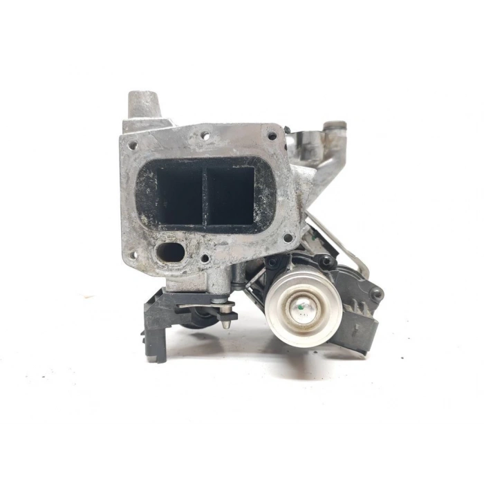 Egr Valfı Psa Boxer / Kuga/3008 2.0 Tdı/Hdı 18- (Oem No: J1Dq 9U438 Aa)