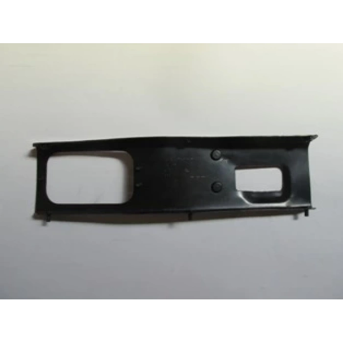 Mitsubishi Canter 1998-2006 Fe635-659 Ön Tampon Bağlantı Demiri Sol (Büyük Tip)(Çift Teker)(Fpı) (Adet) (Oem No:Mc139287)