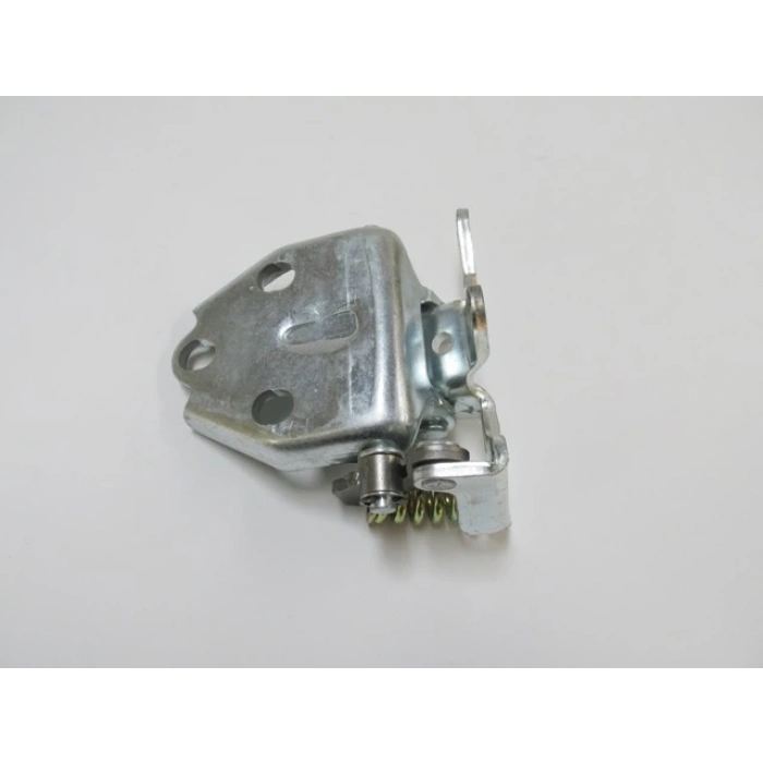 1998-2006 Mitsubishi Canter Fe635659 Ön Kapı Alt Menteşesi Sol (Tyg) (Adet) (Oem No:Mc145725)