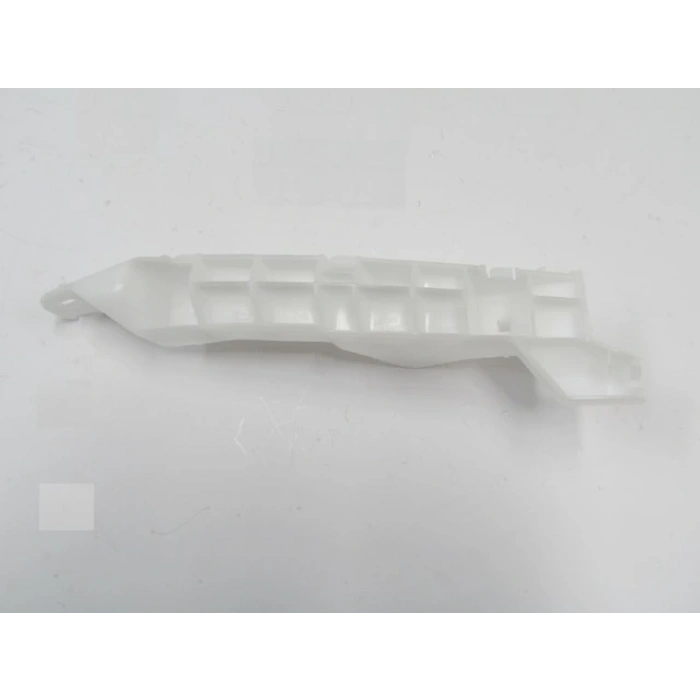 Mitsubishi L200 2010-2013 Pickup Ön Tampon Braketi Sağ (Büyük Tip) (Casp) (Oem No: Mn146320)
