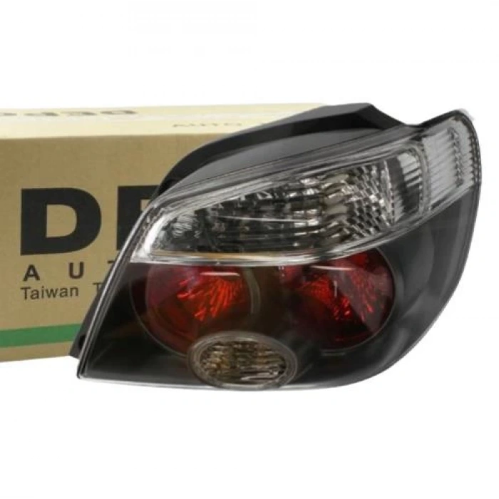 Stop Lambası Sag Japon Outlander (Cu) 2.0:2.0 T:2.4 Mıvec 04-06 (Oem No: Mn190282)