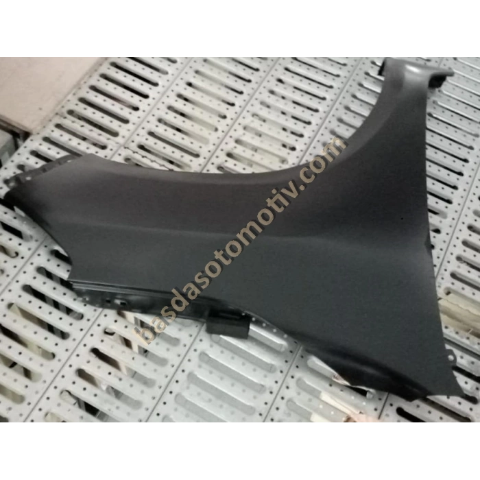 Çamurluk Hılux Revo 15- Sol Sinyalsiz 4X2 None (Oem No: Ty211-01Ax-L-0151)