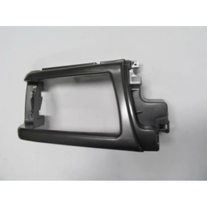 1997-2000 Mazda B2500 Pıck Up- Far Çerçevesi Sağ Siyah (Fpı) (Adet) (Oem No:Uo1050740C)