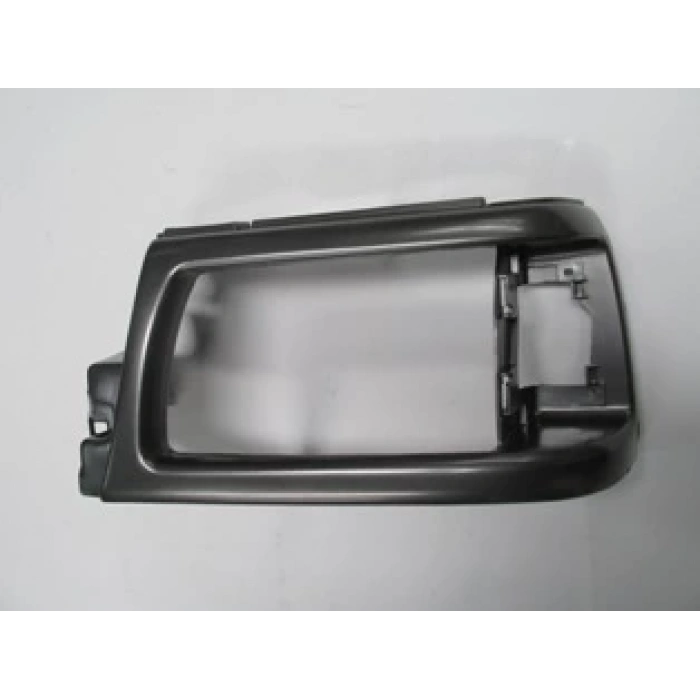 1997-2000 Mazda B2500 Pıck Up- Far Çerçevesi Sol Siyah (Fpı) (Adet) (Oem No:Uo1050750C)