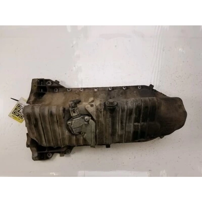 Yağ Karteri Transporter T4Sensörsüz None (Oem No: Vw-074103603M)